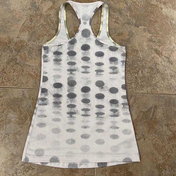 lululemon tank top - Picture 2 of 2
